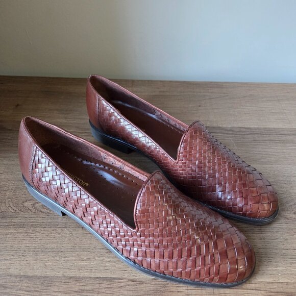 NEVER WORN WORTHINGTON ROSE III BROWN GENUINE LEATHER WOVEN LOAFERS SIZE 8.5 - Picture 2 of 16